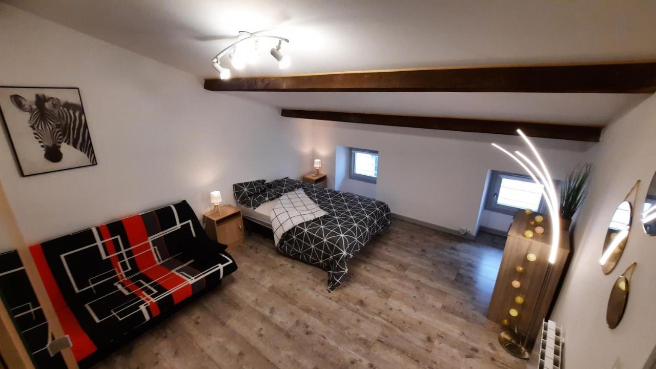 Suite 3 Pieces Chambre+Cuisine+Sdb Centre Ville Privas Exteriér fotografie